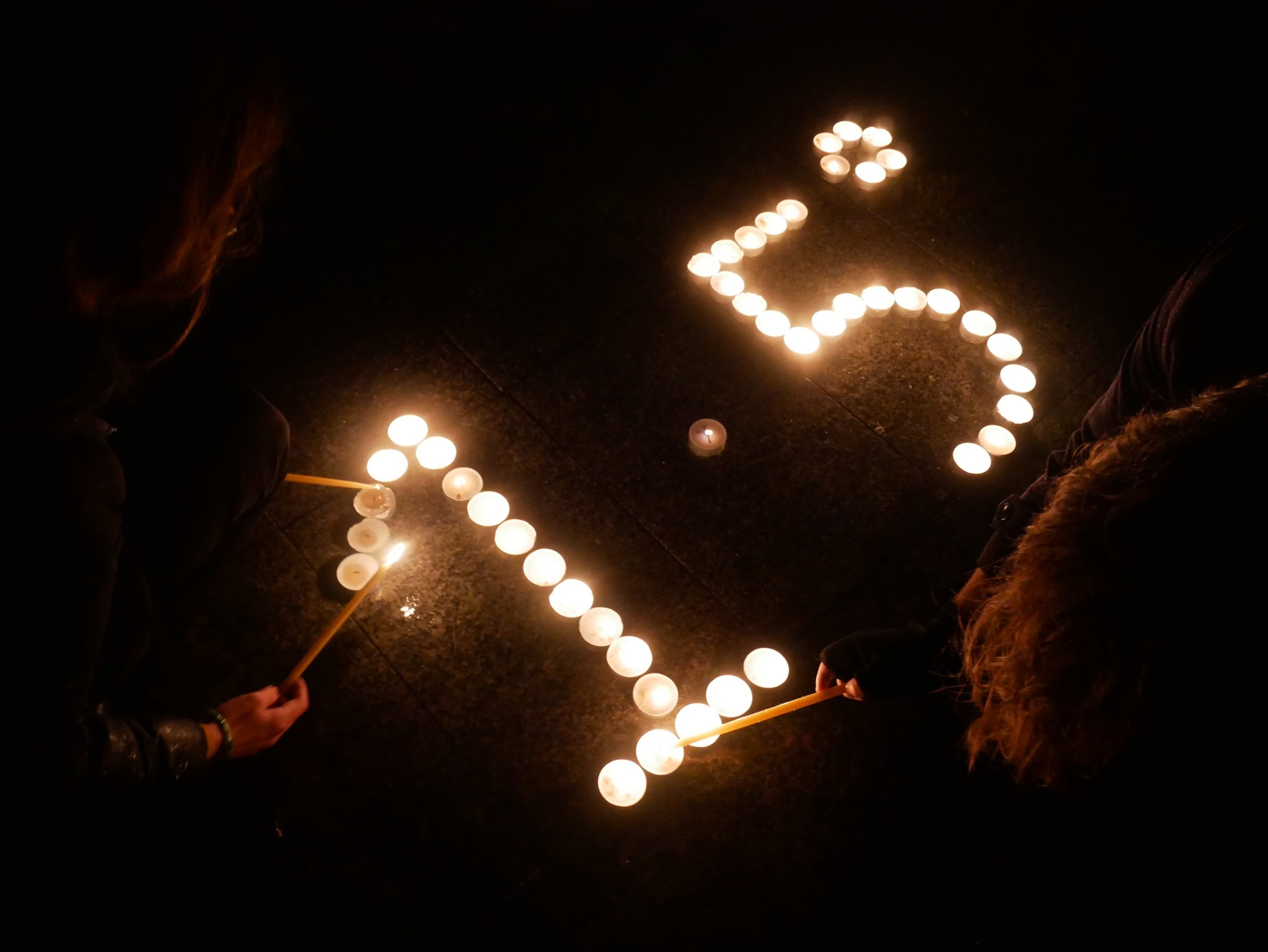 1.5 degrees candle lit vigil Credit Rosie Heaton scaled